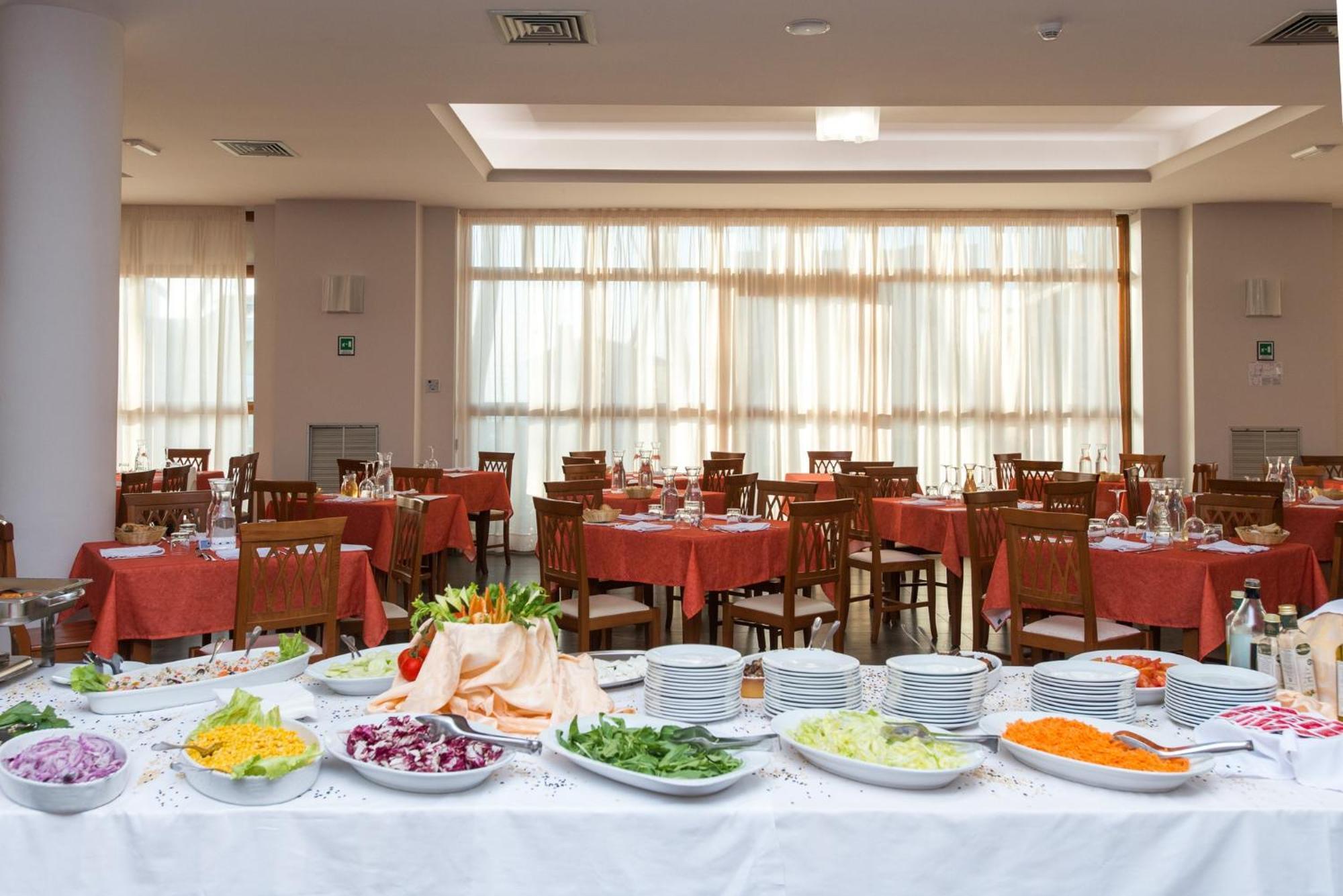 Hotel Orchidea Blu San Menaio Bagian luar foto